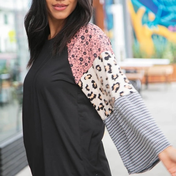 FLORAL LEOPARD PRINT JACQUARD BLOCK BELL SLEEVE TOP - Picture 6 of 8